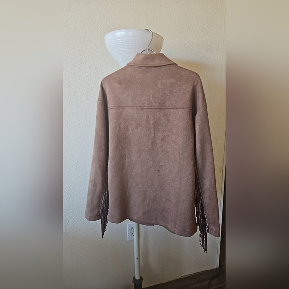 Faux suede fringed western style jacket - Picture 2 of 3